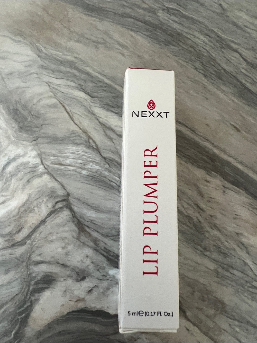 Nexx Lip Plumper - White & Red Accents